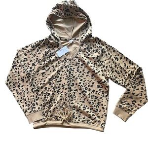 Kismet Leopard Print jersey hoodie. Women’s medium or a kids large.